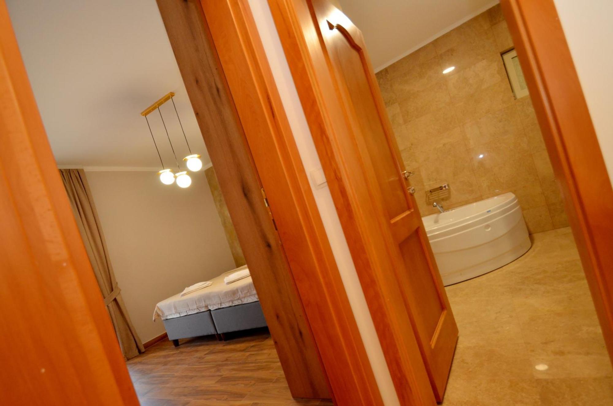Boka Devine Residence Котор Номер фото